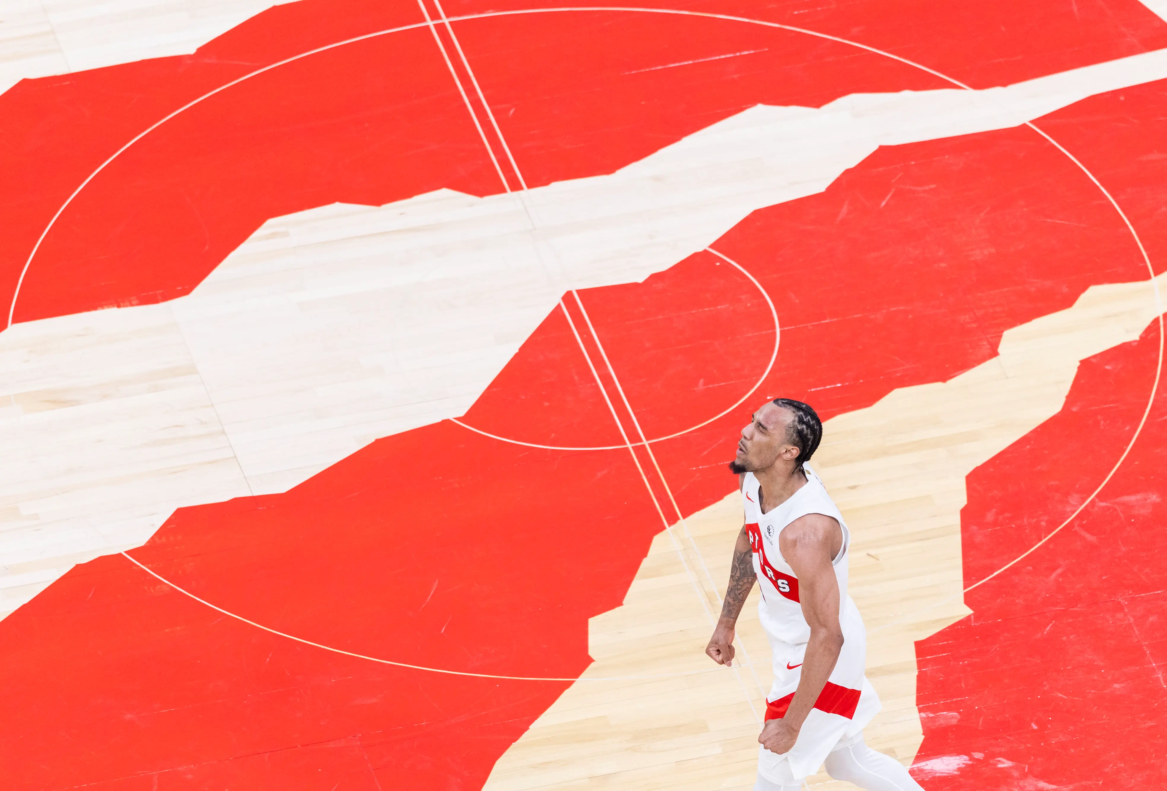 然而, 明自己的机