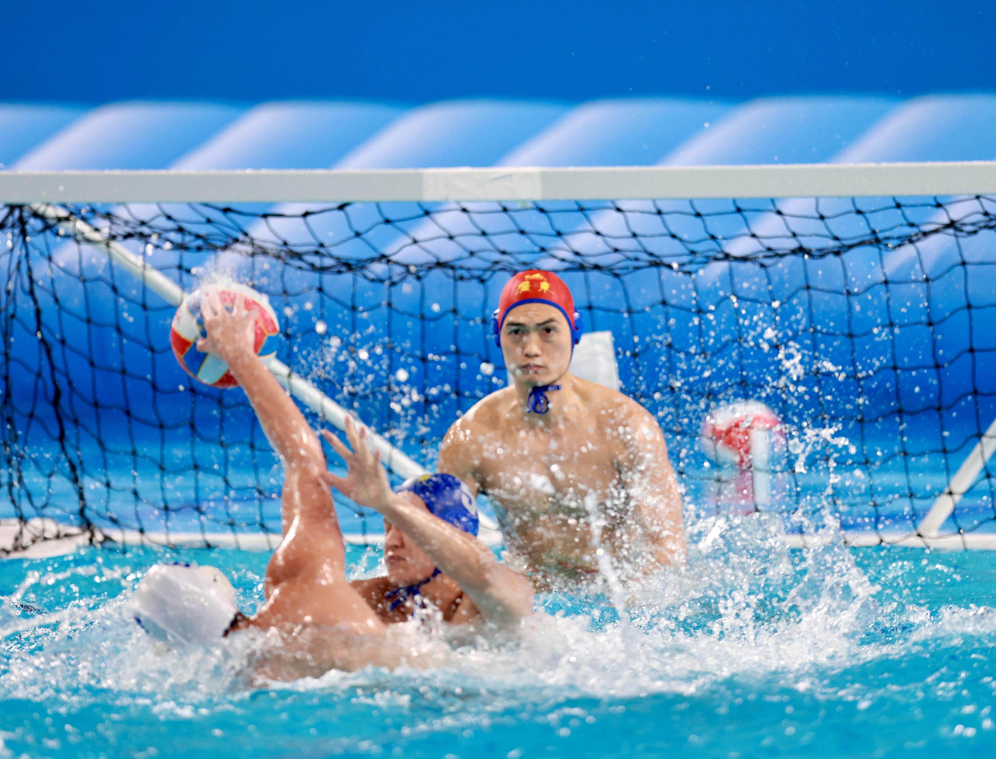 队强势出击, 有承办世界, 大比分取胜