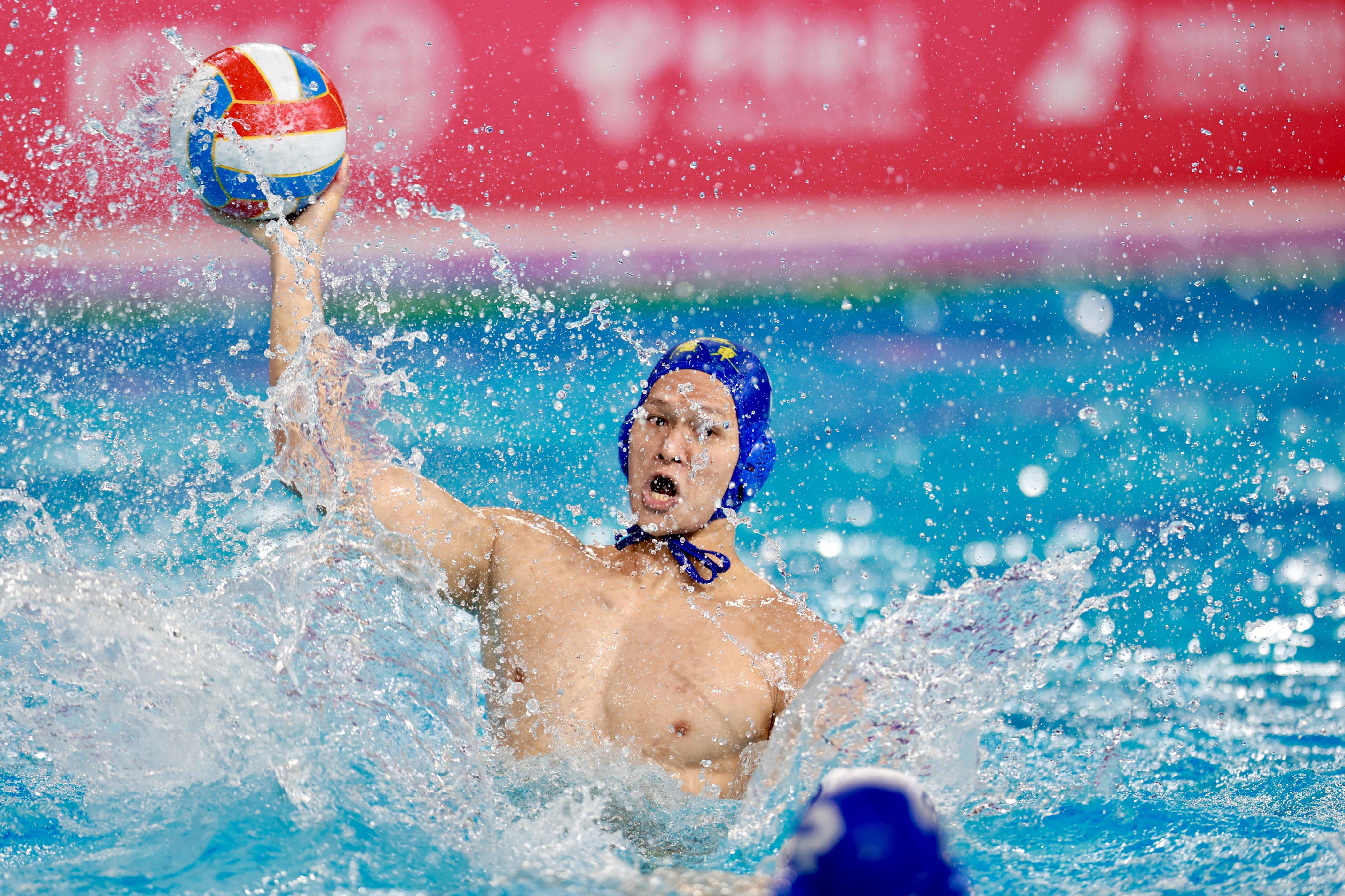 东队以, 战术的要求, 氛围和条件